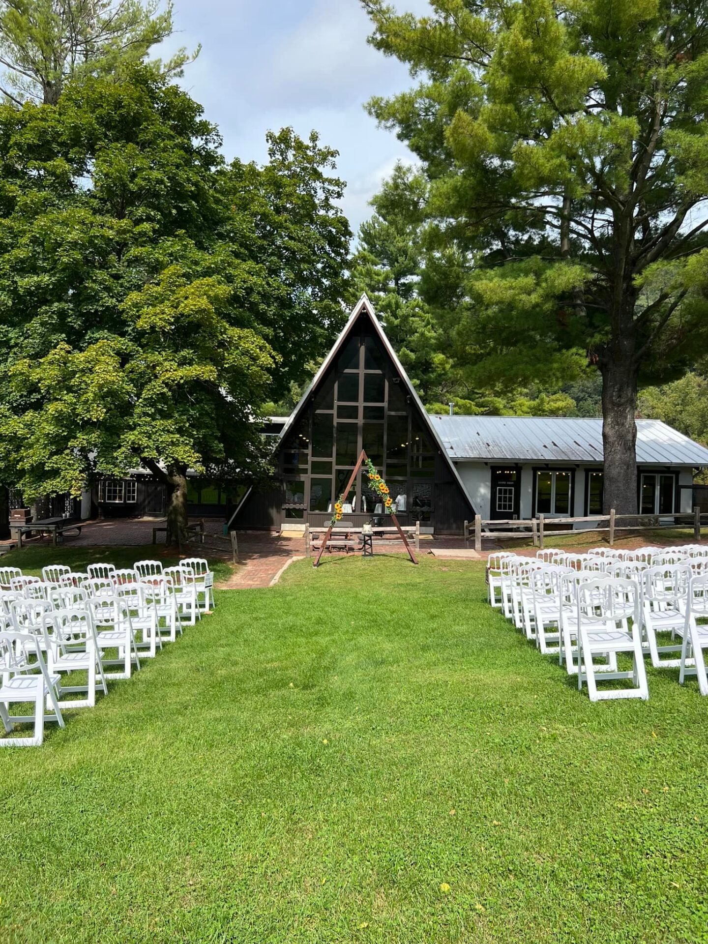 Outdoor Wedding Venue at Mount La Crosse